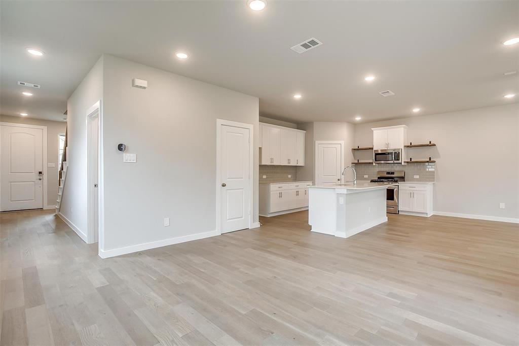 Hogans Cottages - Residential Lease