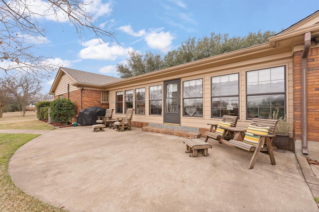 1105 S Walnut Street