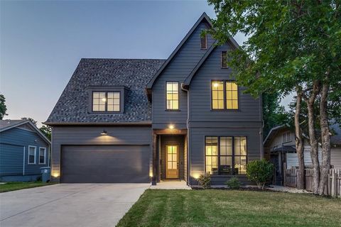 1018 Cristler Avenue Dallas TX 75223