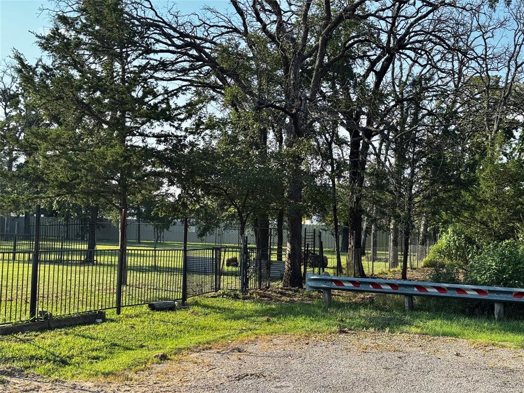 3323 Green Oaks Drive