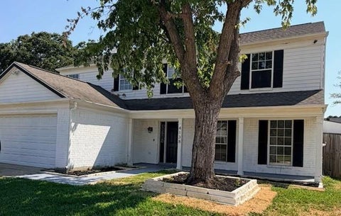Photo of 4138 Scotland Drive, Grand Prairie, TX 75052 (MLS # 21363606)