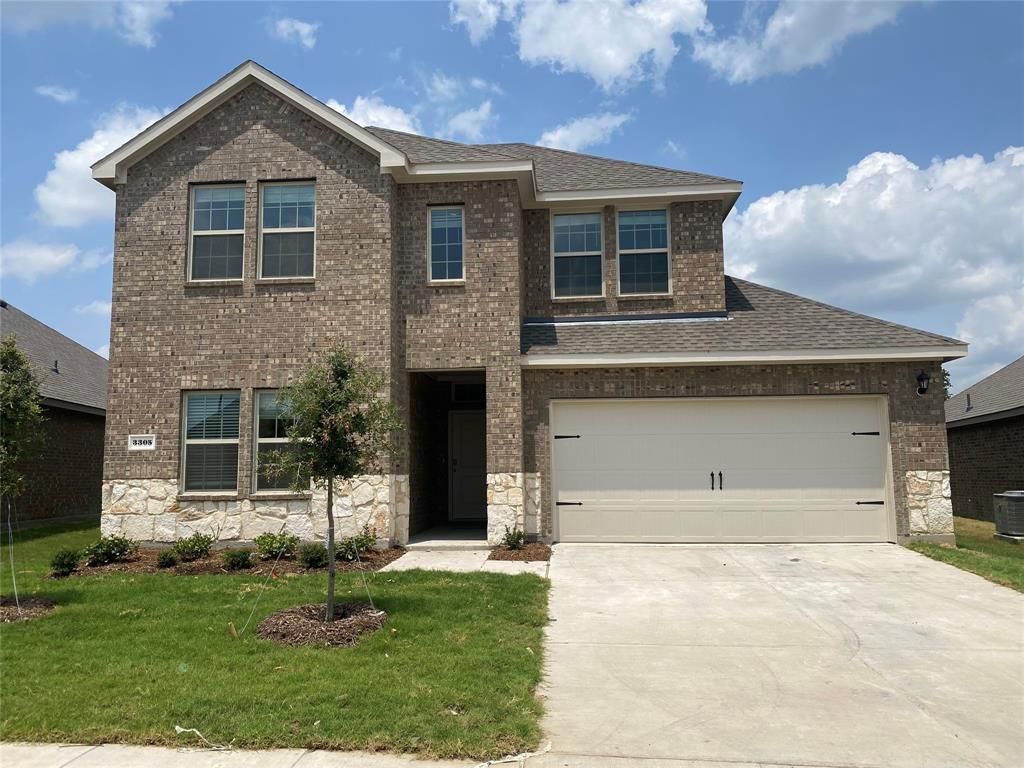 Photo of 3305 Waldrop Drive, Mesquite, TX 75126 (MLS # 21078429)