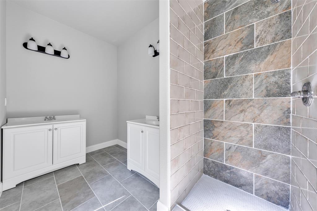 MEADOW PARK - Residential