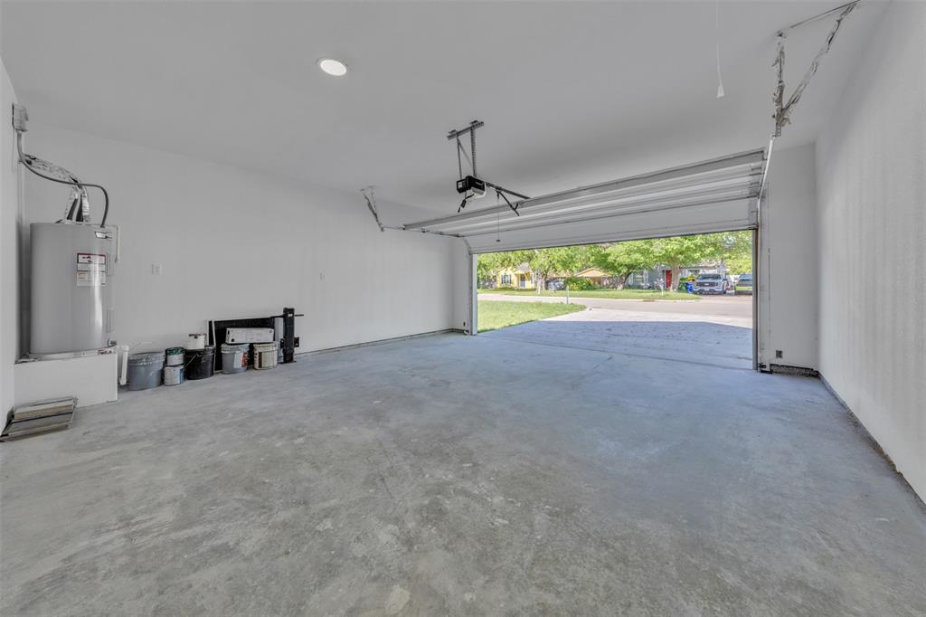 MEADOW PARK - Residential