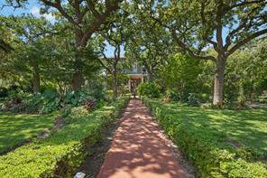 Mulligan Addition - Commercial Sale