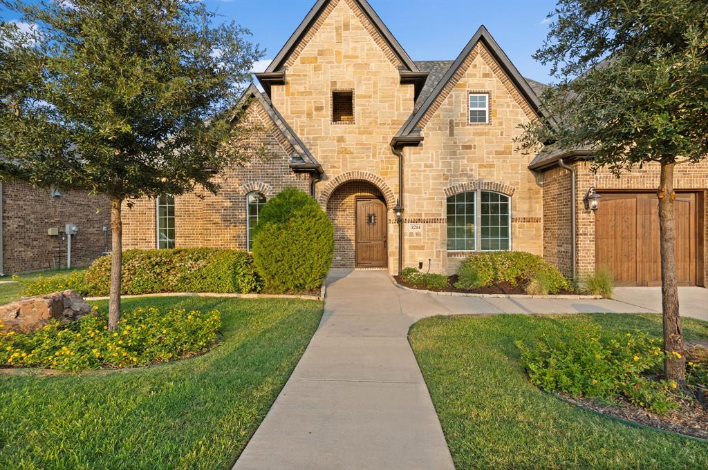 3214 Blue Haven Way