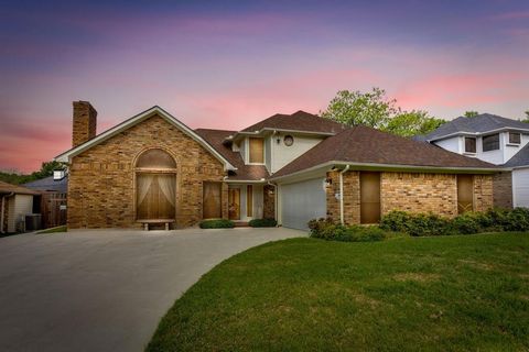 2317 Willow Oak Drive Irving TX 75060