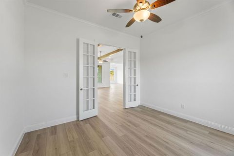 Tiny photo for 2001 Veal Circle, Springtown, TX 76085 (MLS # 21210132)