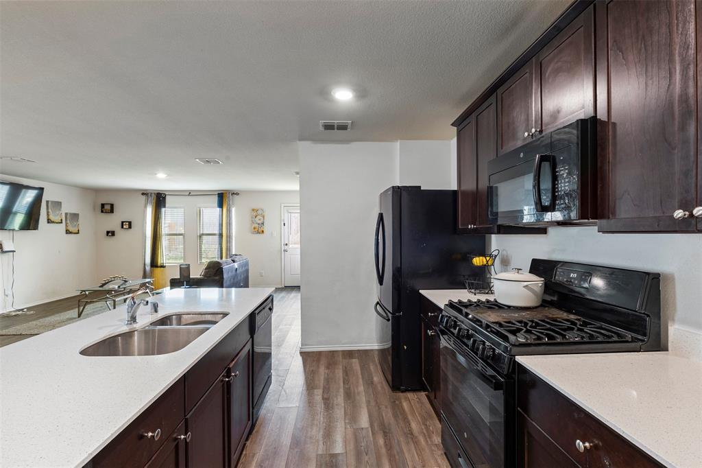 6109 Hornwood Drive