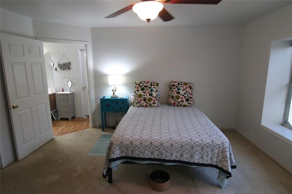 The Vintage Ph One B Two A - Residential