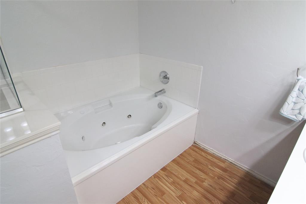 The Vintage Ph One B Two A - Residential