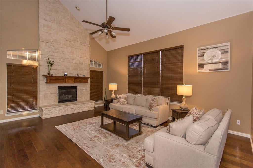5704 Windmere Lane