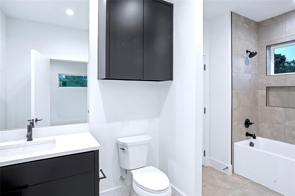 Marsh Lane 1 - Residential