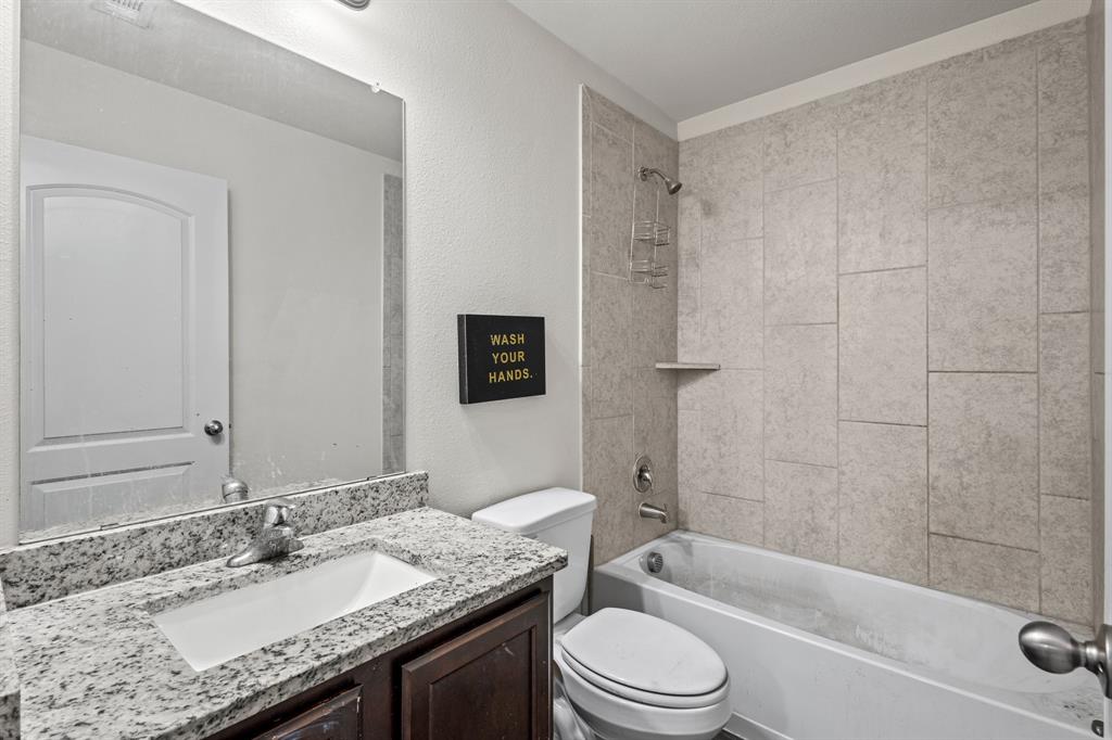 4308 Cat Tail Way