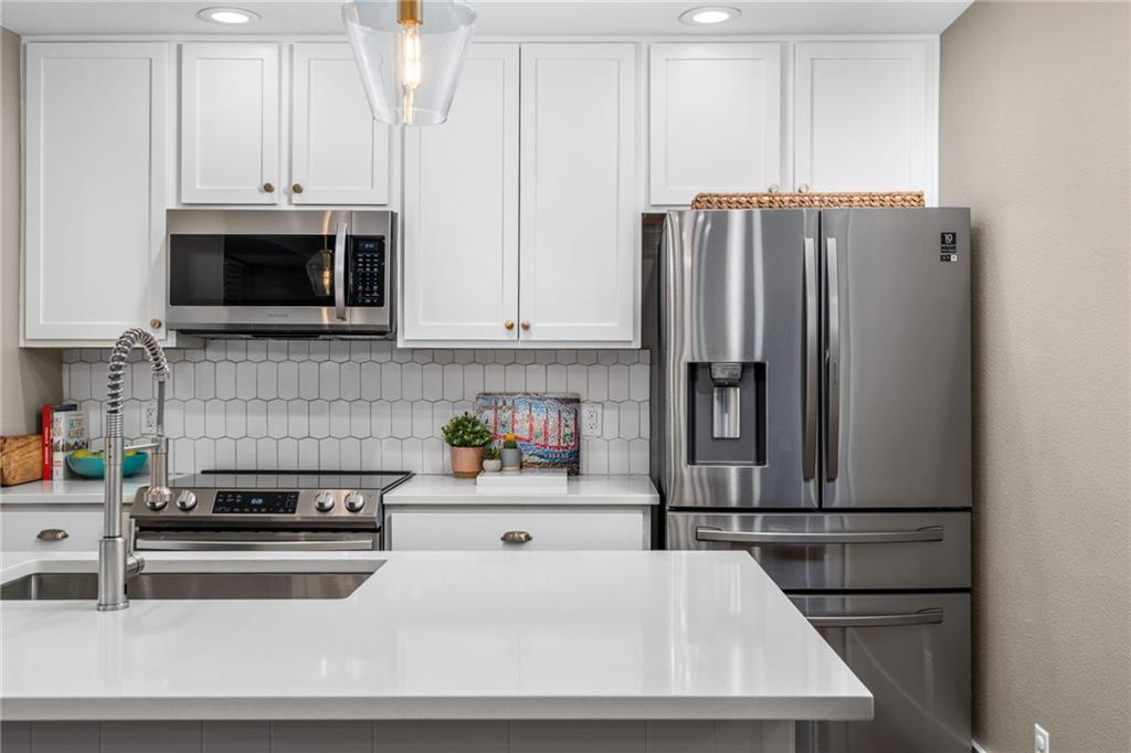 NORTH FOREST ESTATES - Residential