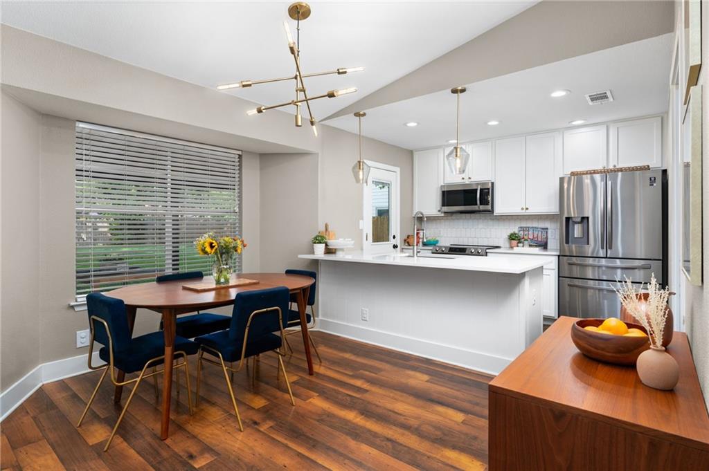 NORTH FOREST ESTATES - Residential