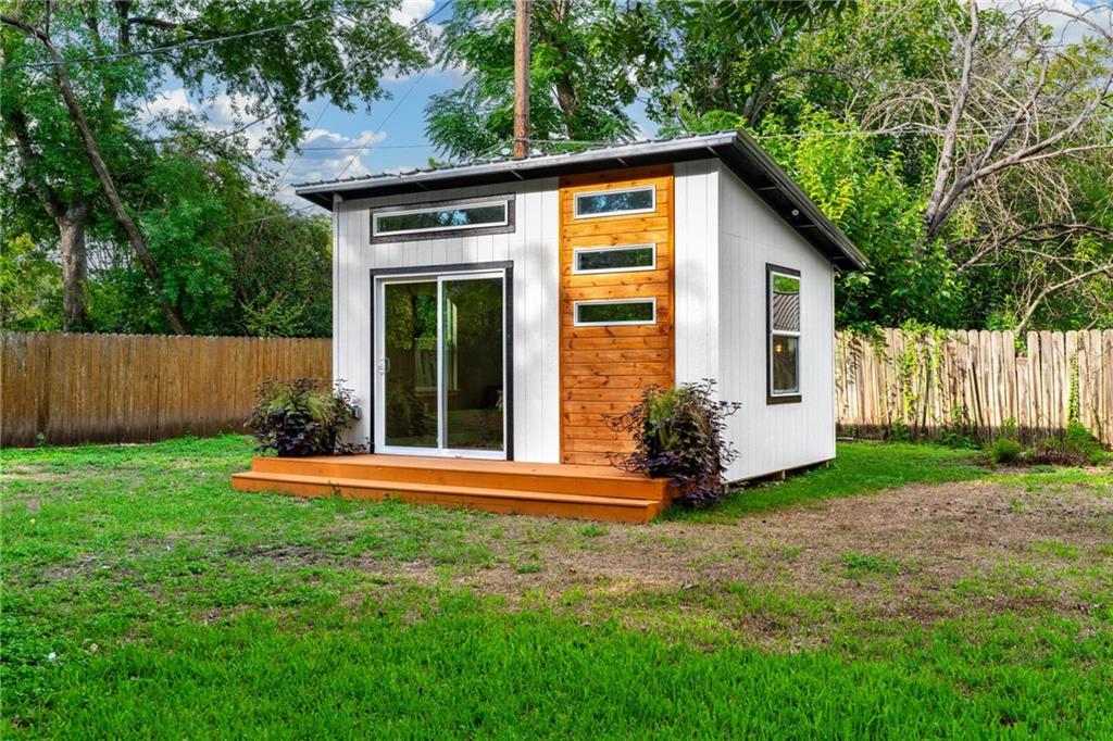 NORTH FOREST ESTATES - Residential