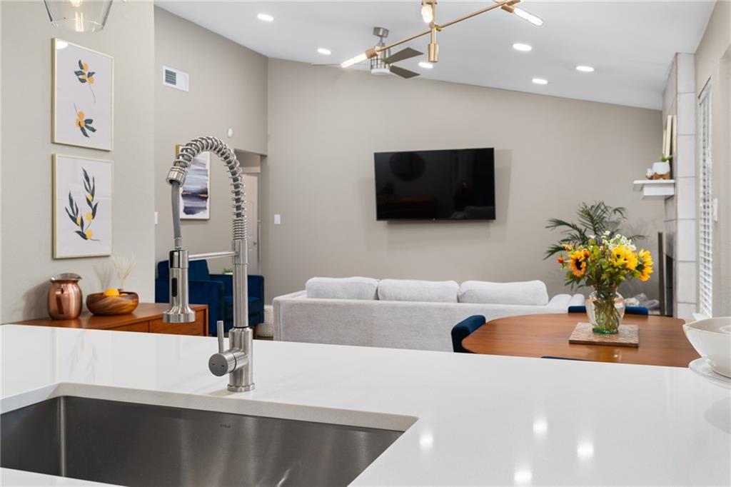 NORTH FOREST ESTATES - Residential