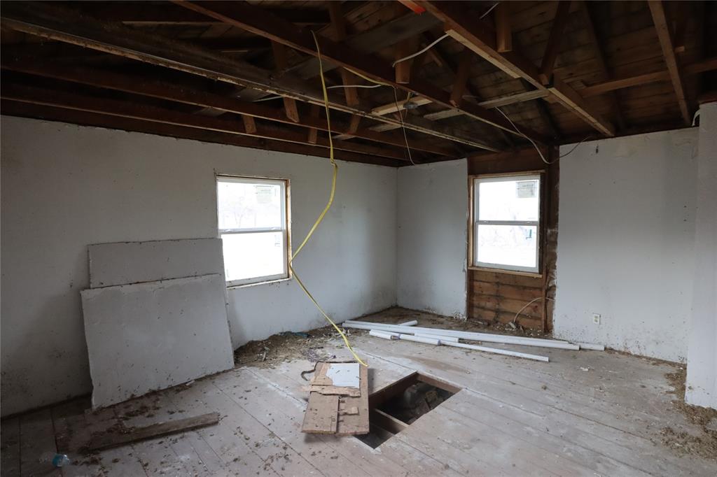 510 N Connellee Avenue