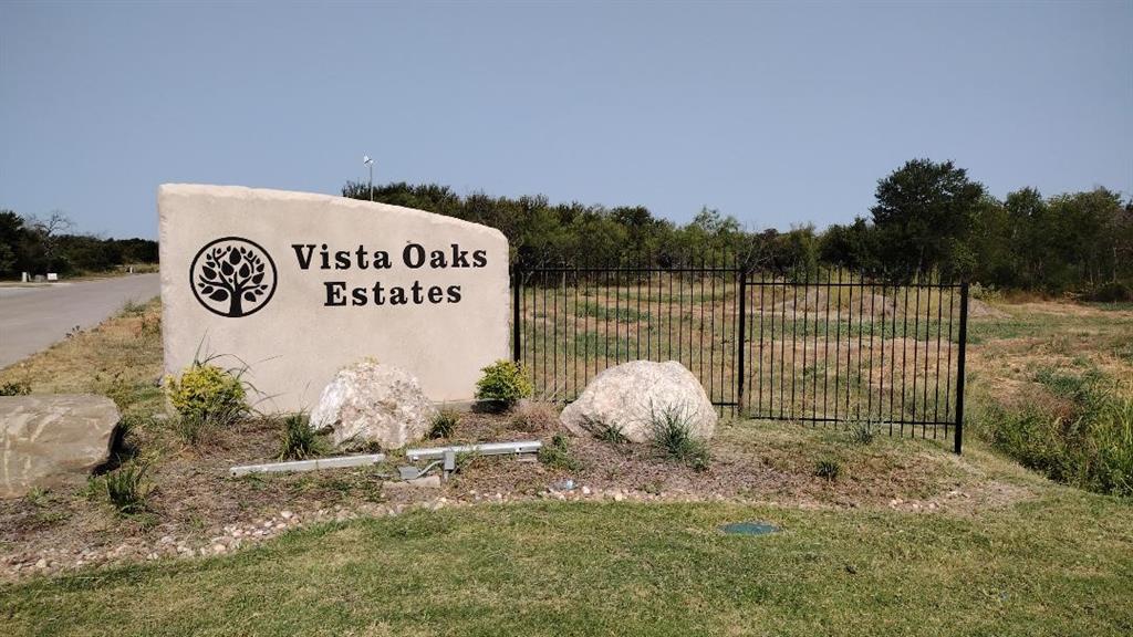 Vista Oaks Estates Add - Land