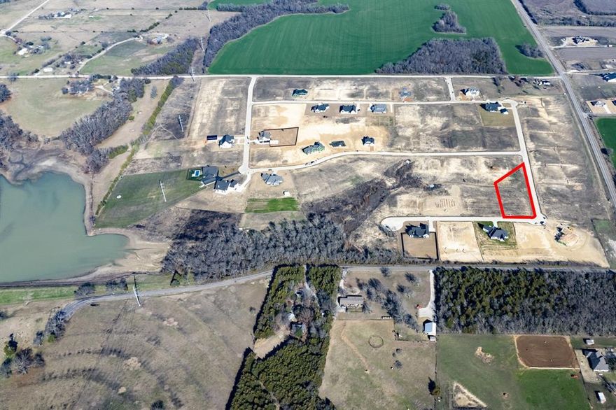 Finally! Luxury 1+ acre lots at affordable prices in the booming DFW area. Capitol Hill Community boasts concrete streets, fiber-optic high-speed internet, the ability to have a guest home, a shop, or an RV garage – all with NO HOA! Bring your own builder and pick any of the still available amazing 1+ acre Lots! Capitol Hill is a new community developed by Cope Equities and Cope Homes, where you can build your home alongside the beautiful Craftsman and Farmhouse style homes already existing in the community. Come and see!