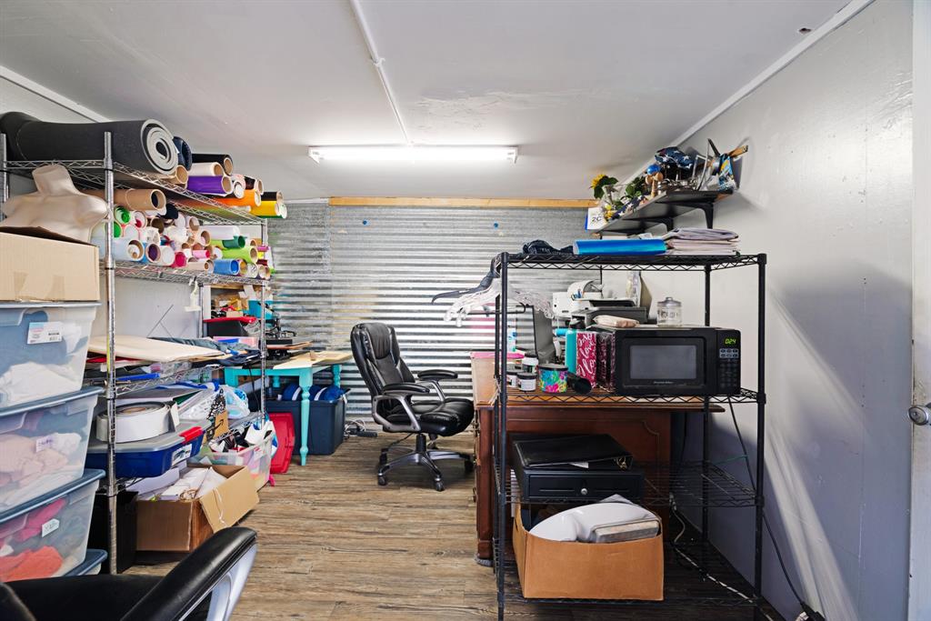 NA - Commercial Sale
