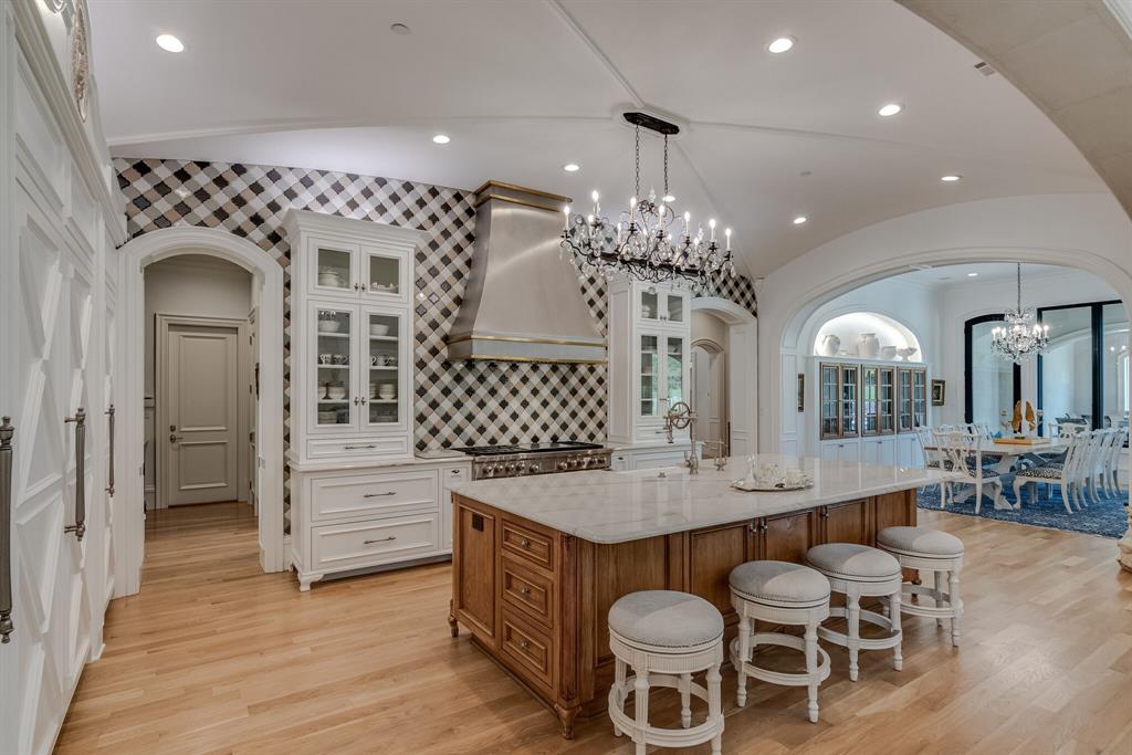 Old Orchard Country Estate Unrec - Residential