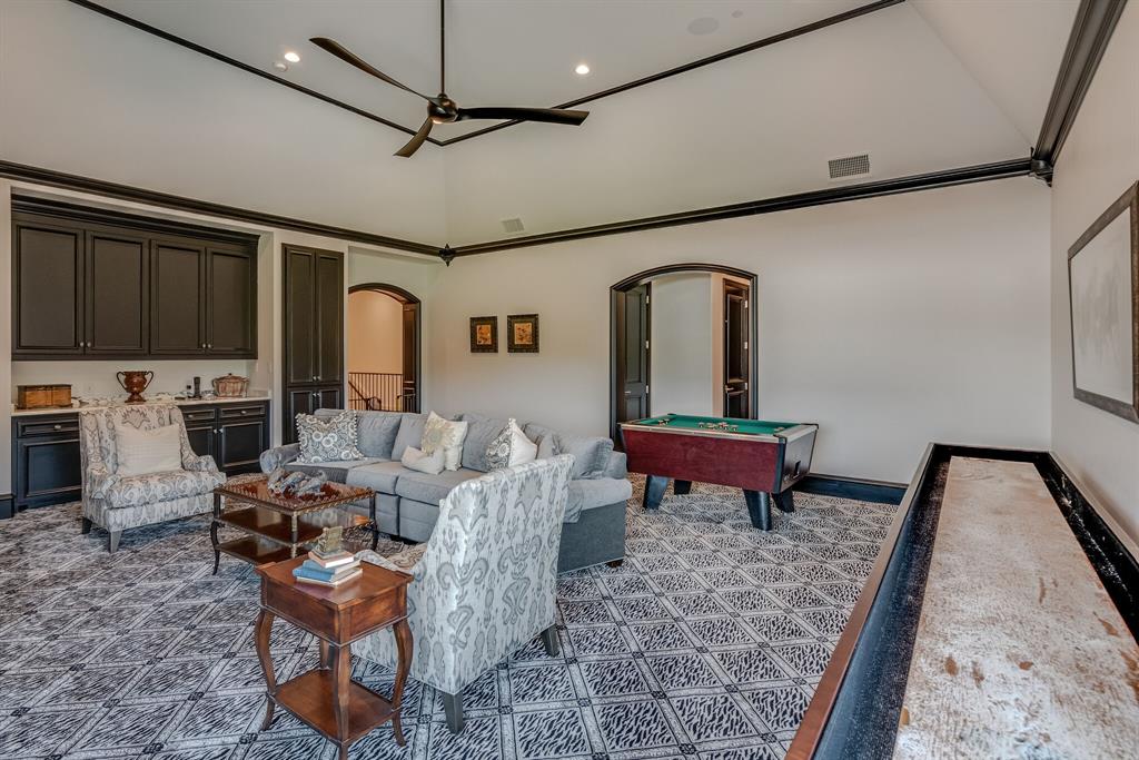 Old Orchard Country Estate Unrec - Residential