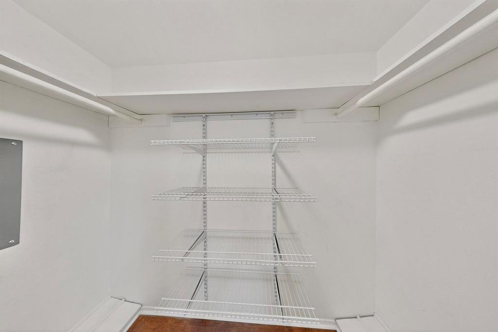 Williamsburg 02 Condo - Residential