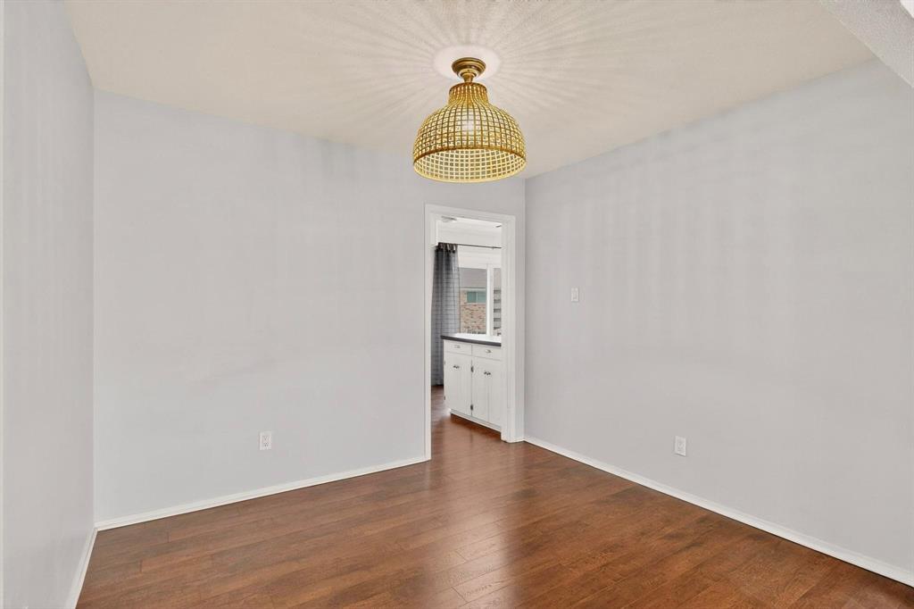 Williamsburg 02 Condo - Residential