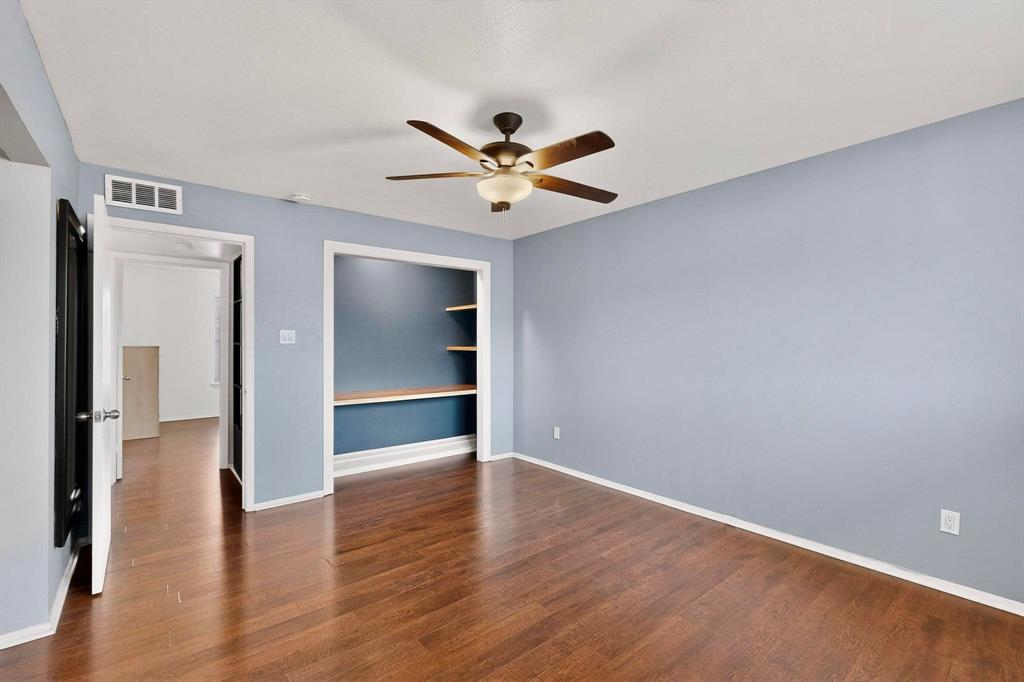 Williamsburg 02 Condo - Residential