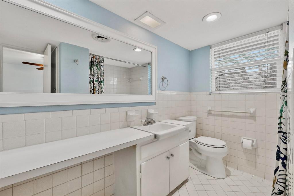 Williamsburg 02 Condo - Residential