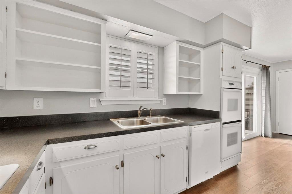 Williamsburg 02 Condo - Residential