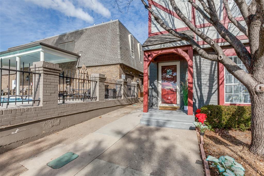 PRESTONWOOD COUNTRY CLUB CONDOS - Residential Lease