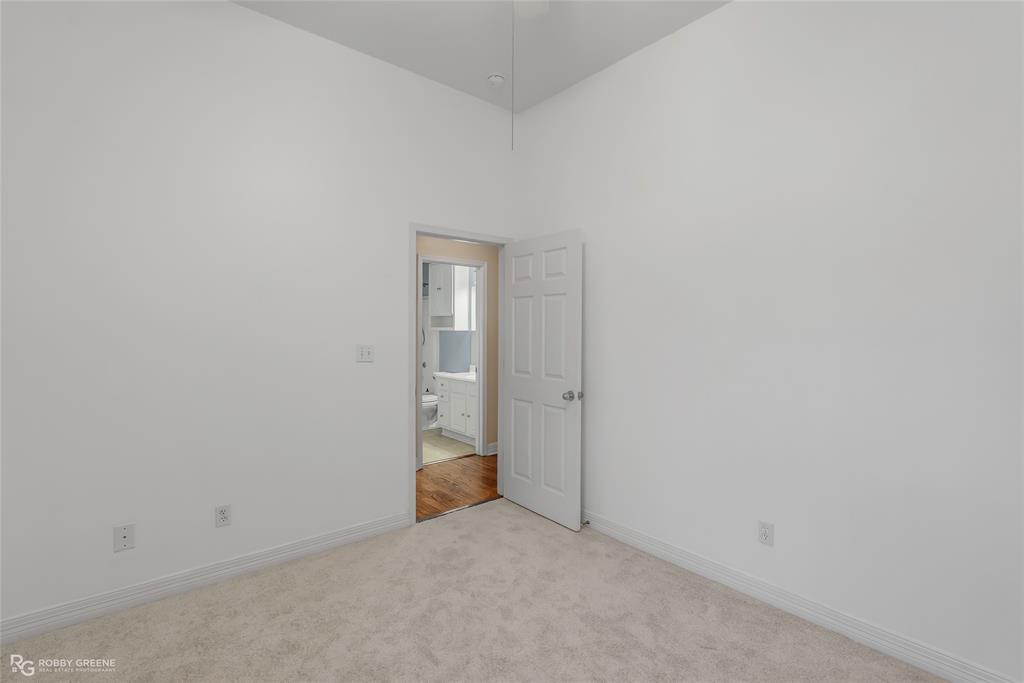 MADISON PLACE - Residential