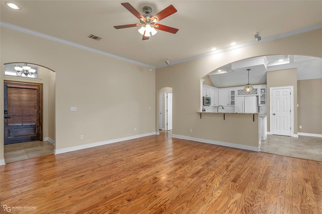 MADISON PLACE - Residential