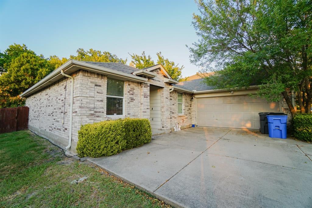 1517 Harvest Crossing Drive