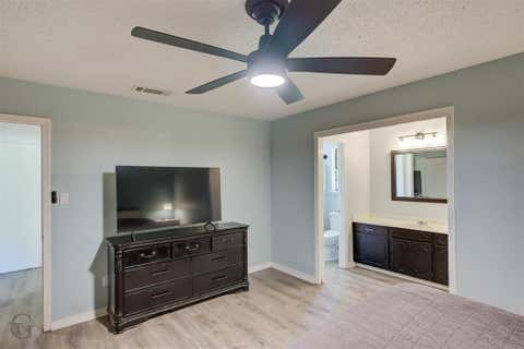 Tiny photo for 3063 Hayes Drive, Shreveport, LA 71118 (MLS # 21341240)