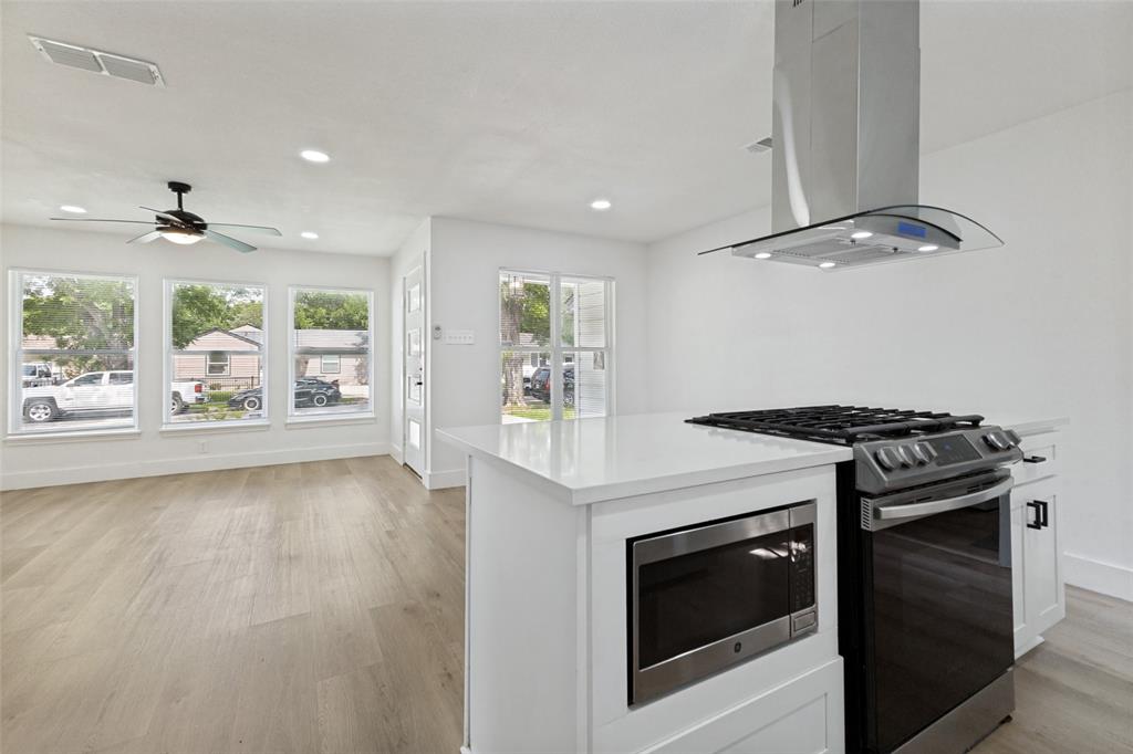 Casa View Heights - Residential