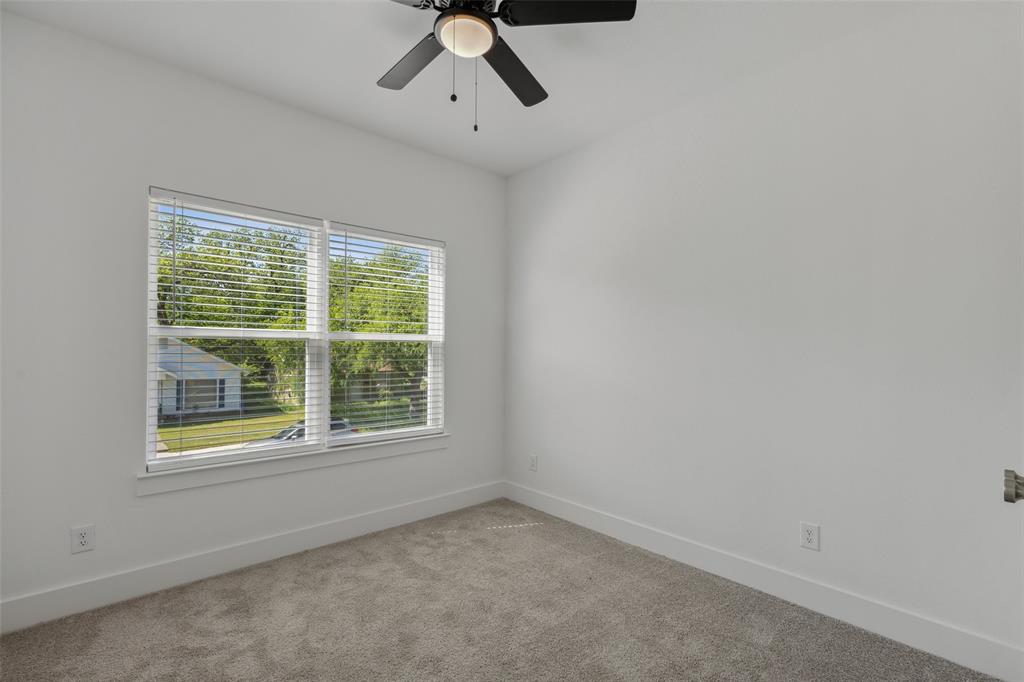 Fort Worth, Texas 76104, United States, 4 Bedrooms Bedrooms, ,3 BathroomsBathrooms,Residential,Active,22676