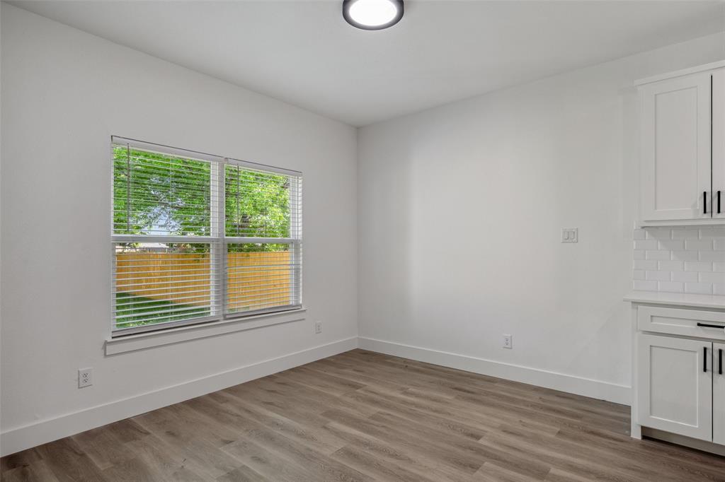 Fort Worth, Texas 76104, United States, 4 Bedrooms Bedrooms, ,3 BathroomsBathrooms,Residential,Active,22676