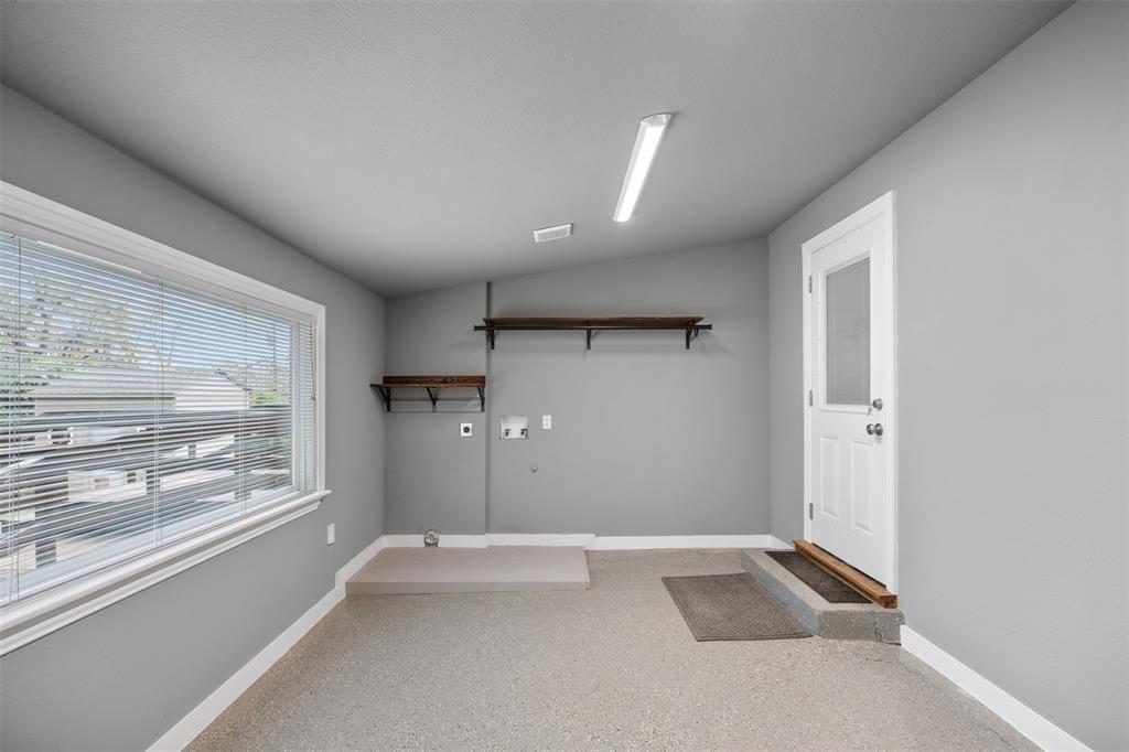 Lake Highlands Rev - Residential