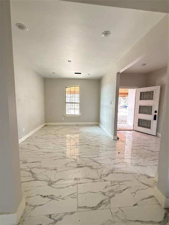 not sure - Residential