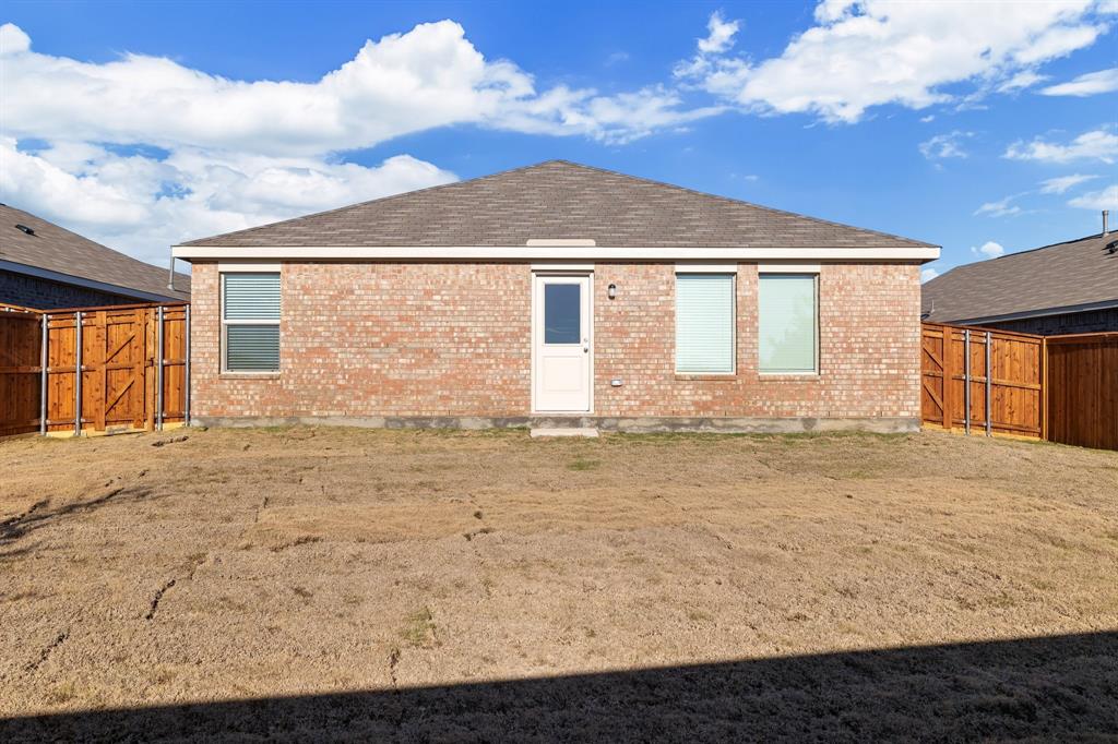 LINDEN HILLS PHASE 3 - Residential Lease