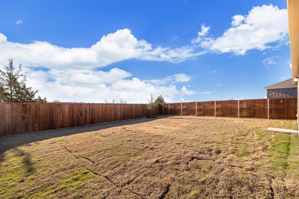 LINDEN HILLS PHASE 3 - Residential Lease