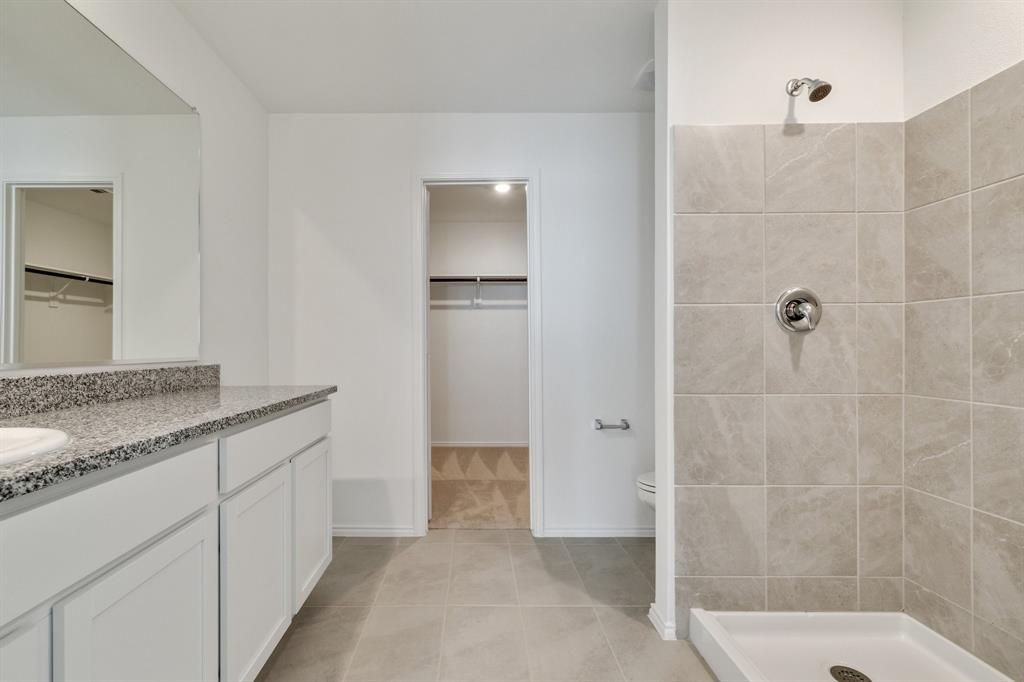 LINDEN HILLS PHASE 3 - Residential Lease