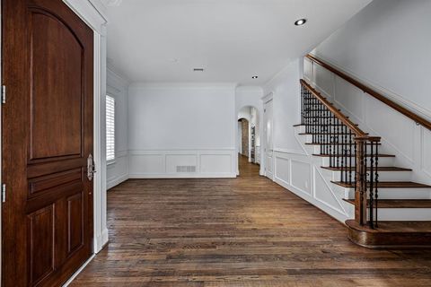 Tiny photo for 4318 University Boulevard, University Park, TX 75205 (MLS # 21112620)