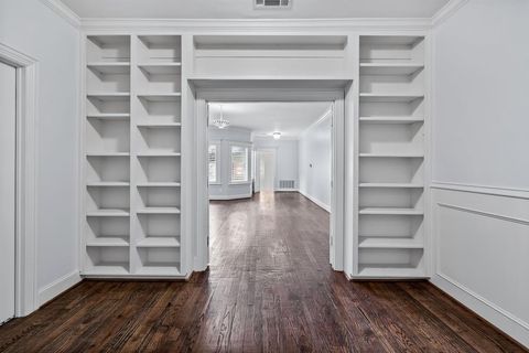 Tiny photo for 4318 University Boulevard, University Park, TX 75205 (MLS # 21112620)