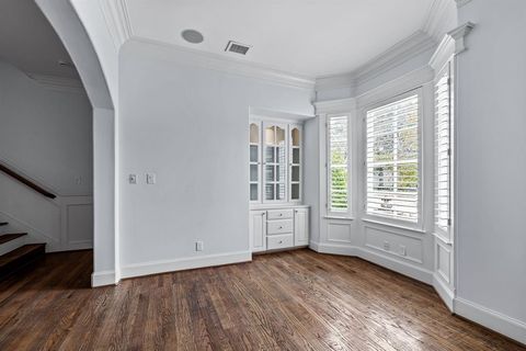 Tiny photo for 4318 University Boulevard, University Park, TX 75205 (MLS # 21112620)