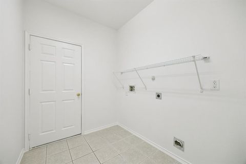 Tiny photo for 9825 Kaufman Place, Plano, TX 75025 (MLS # 21102061)